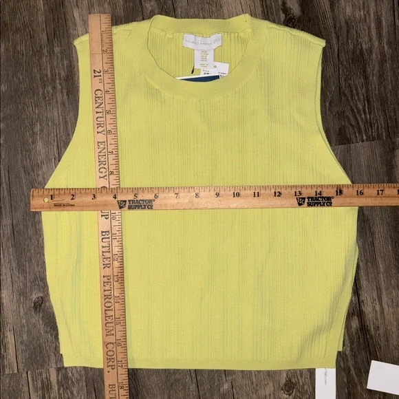 House of Harlow pistachio two 
Piece set - NWT medium - Picture 3 of 10